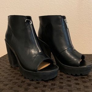 Torrid chunky heel booties